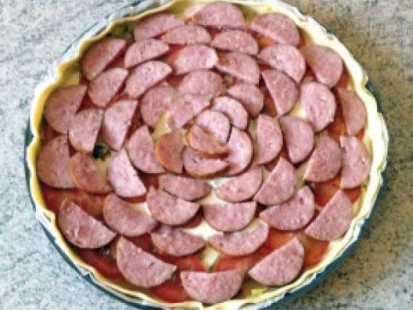 Tarte Franc-Comtoise (Saucisse de Morteau et Cancoillotte) - Préparation etape 6