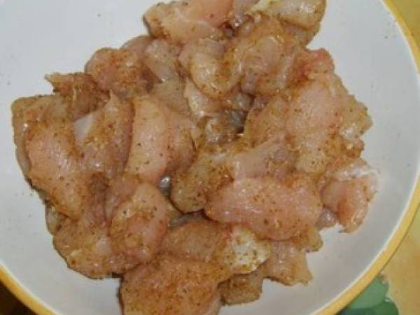 Nouilles au Poulet Sauce Satay, par Monsieur ;) - Préparation etape 1