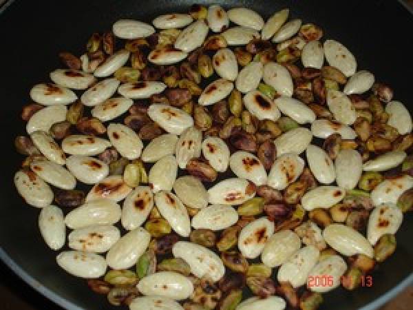 Nougat glacé au miel d'acacia - Préparation etape 1