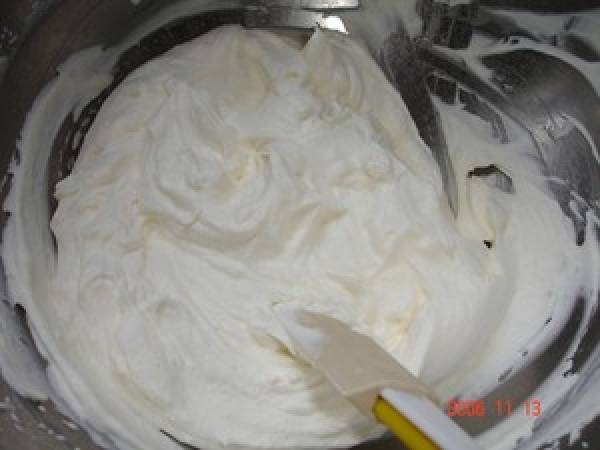 Nougat glacé au miel d'acacia - Préparation etape 4