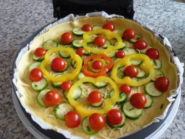 Tarte courgette poivron tomate cerise - Préparation etape 3
