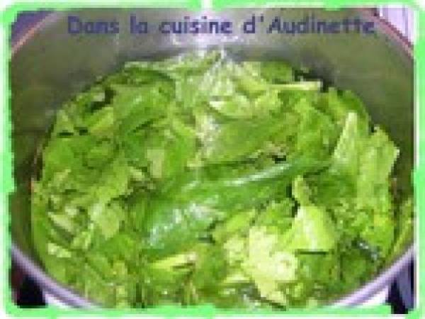 Losanges feuilletés aux épinards, ricotta et parmesan - Préparation etape 1