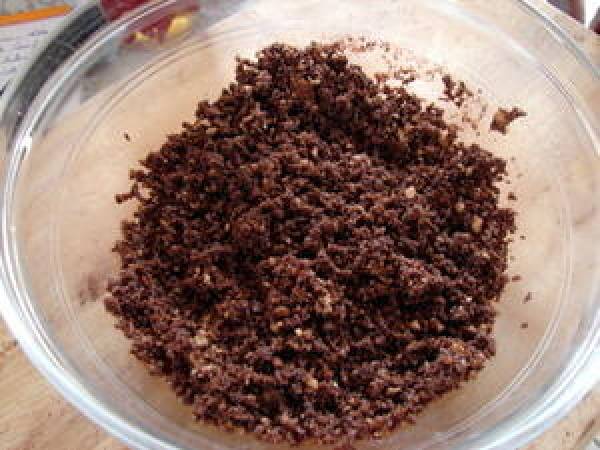 Cheesecake pralinoise (allégé en sucre) - Préparation etape 1