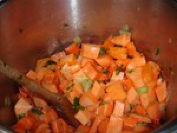 Potage carottes/patates douces aux poireaux - Préparation etape 2