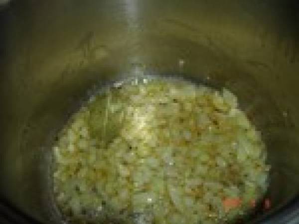 Potage aux poireaux à l'orange et crème - Préparation etape 1