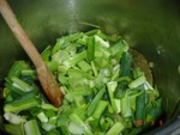 Potage aux poireaux à l'orange et crème - Préparation etape 3