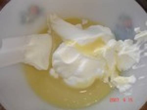 Mousse au chocolat blanc et coulis de citron vert, et fruits de la passion - Préparation etape 3