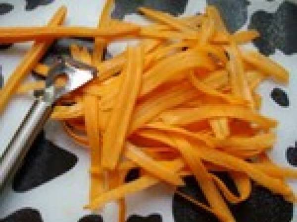 Dés de Poulet aux Olives et Tomates au Curcuma... - Préparation etape 1