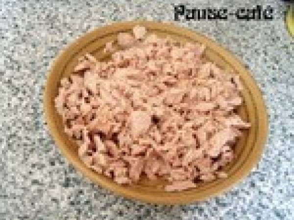 Quiche au thon et panaché de tomates cerise - Préparation etape 3