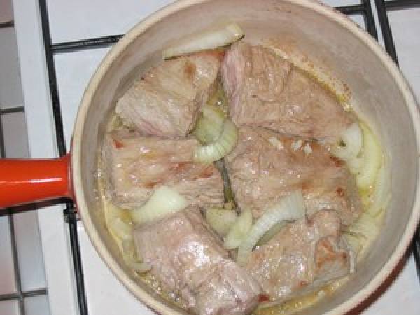 Sauté de veau au porto - Préparation etape 1