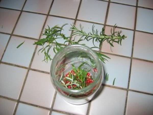 Salicornes au vinaigre et aux baies roses - Préparation etape 2