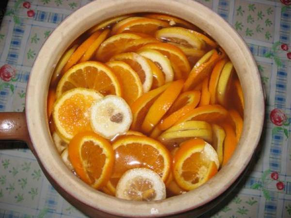 Sangria légère au vin blanc - Préparation etape 2