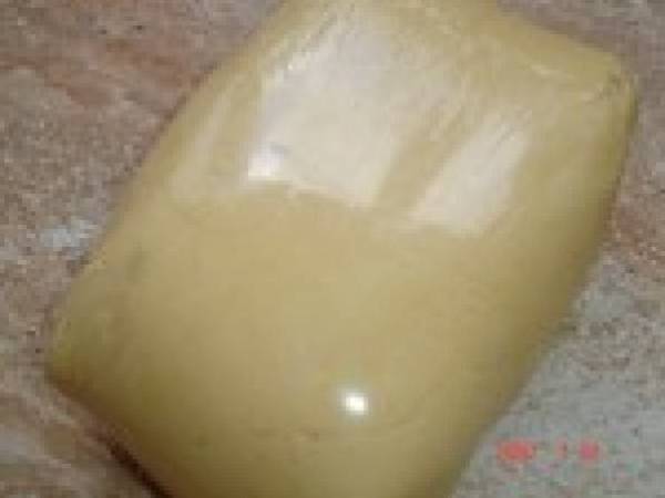 Tarte sablée aux fraises et à la crème de rhubarbe - Préparation etape 3