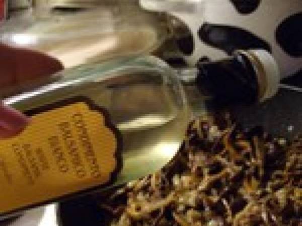 Tombée de Chanterelles et Poireau au Balsamique Blanc sur Côte de Porc - Préparation etape 3