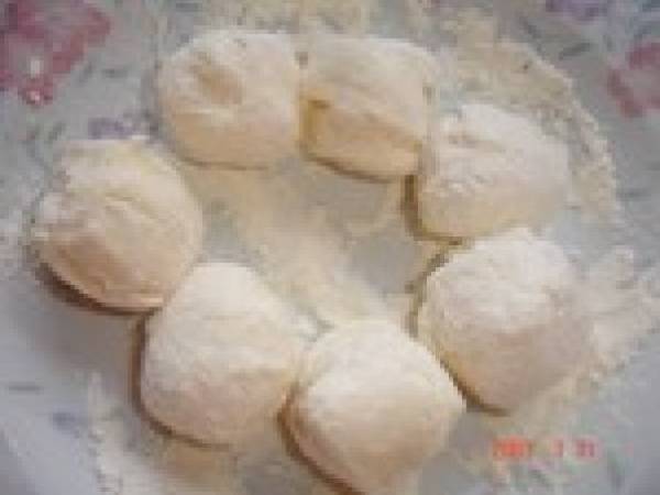 Salade de roquette aux beignets de mozzarella - Préparation etape 4