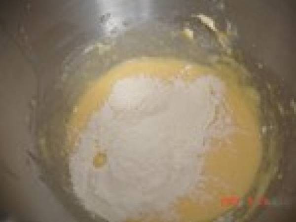 Petits moëlleux aux prunes - Préparation etape 4