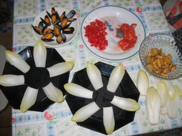 Assiette d'endive aux moules - Préparation etape 3