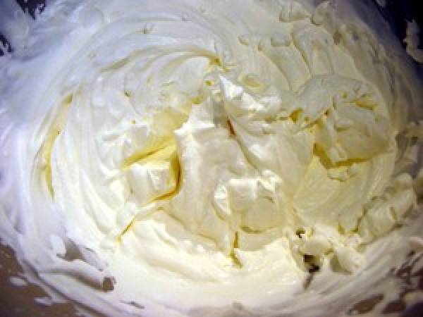 Dans la série épatez vos amis : super-gâteau-aux-poires-qu'on-dirait-fait-par-un-pro - Préparation etape 4