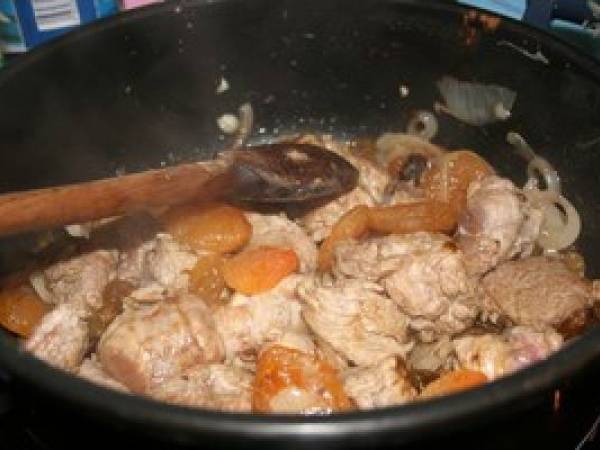 Tajine de veau au coing, potimarron et fruits secs - Préparation etape 7