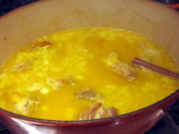 Tagine d'agneau aux coings et aux gombos pour Lavande de Ligne et Papilles - Préparation etape 1