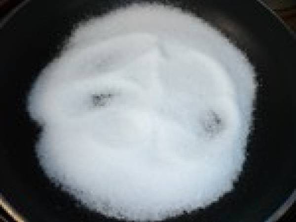 Nems à la banane et ganache, caramel au beurre salé - Préparation etape 2