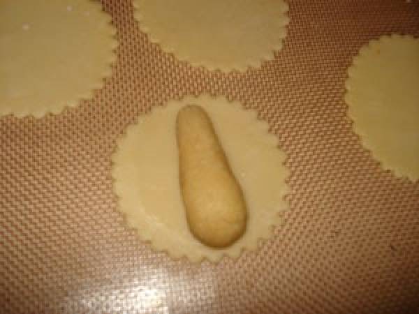 Cornets aux amandes en étapes - Préparation etape 3