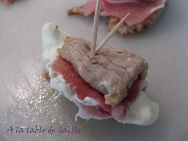 Escalope de veau farçie au gorgonzola façon saltimbocca - Préparation etape 3