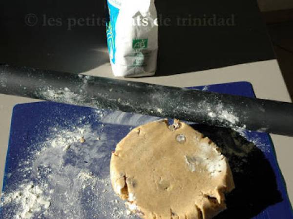 Sablés noisette myrtilles à la farine aux 5 céréales - Préparation etape 1