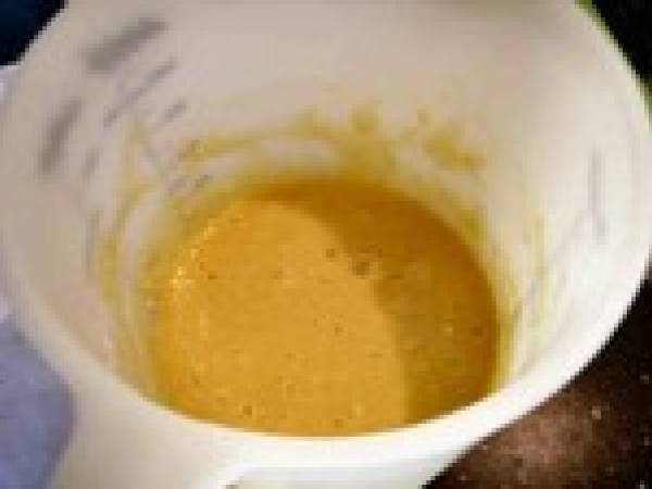 Cannelés aux fromage et aux champignons - Préparation etape 2