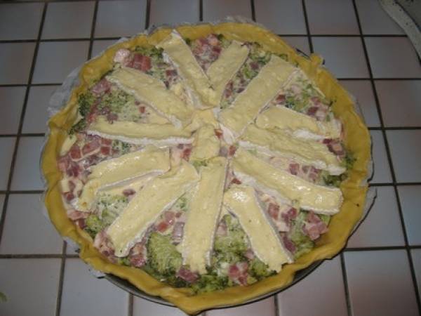 Tarte aux brocolis et au camembert - Préparation etape 5