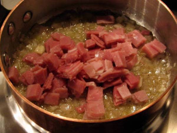 Chausson au jambon - Schinkenblätterteigtaschen - Préparation etape 1