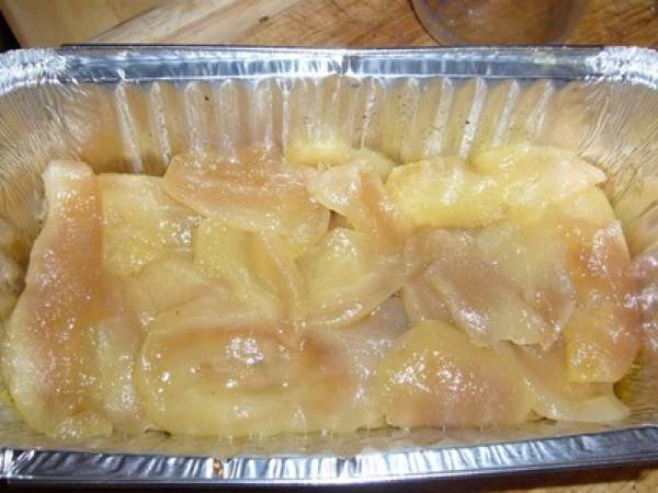 Terrine de foie gras aux poires, accompagnée de kumquats confits - Préparation etape 1