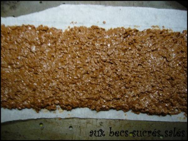 Bûche aux marrons et crème brûlée à la pistache - Préparation etape 6