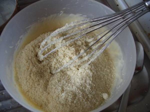 Galette des Rois amandes et pommes caramélisées - Préparation etape 1