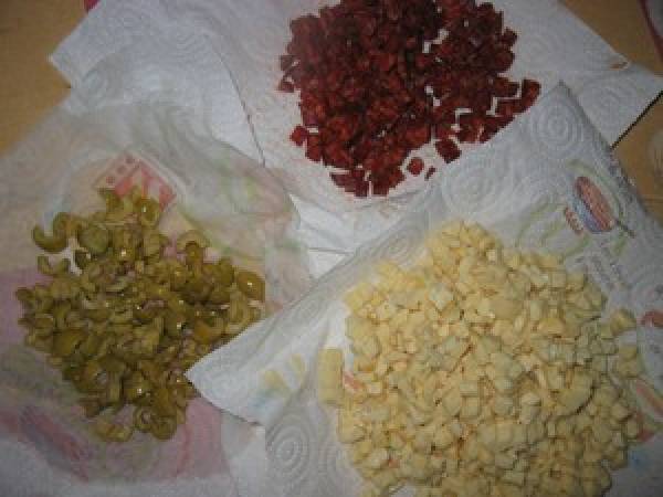 Cake au Curé nantais et au chorizo - Préparation etape 1