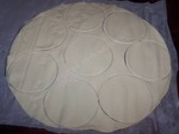 MINIS CHAUSSONS AUX NOISETTES - Préparation etape 5