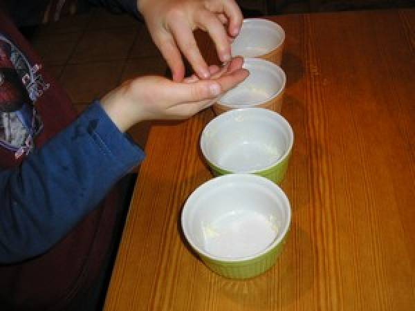 Oeufs cocotte au jambon - Préparation etape 2