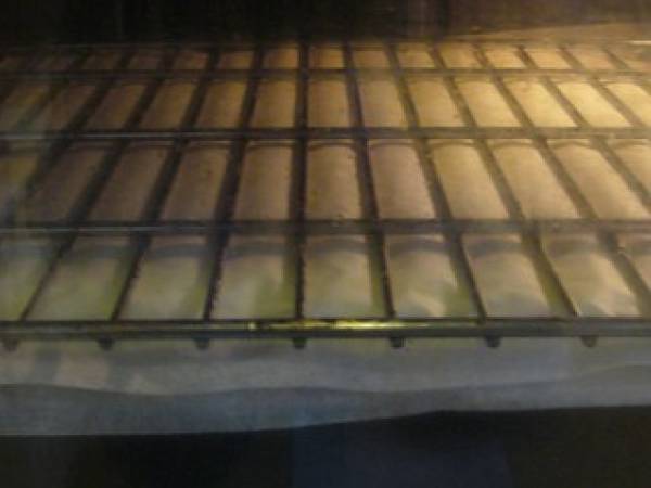 Mille feuille léger léger aux fruits rouges, sauce caramel au beurre salé - Préparation etape 1