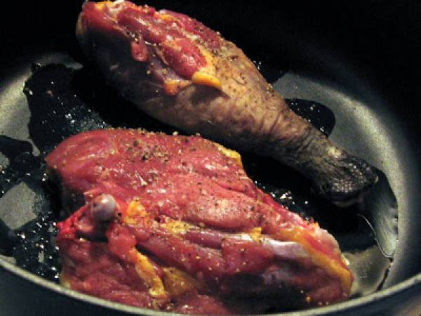 Cuisse de pintade à la normande - Perlhuhnschenkel auf normannische Art - Préparation etape 4