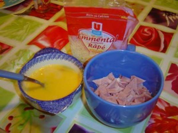 Mes crépes salées !!!!!!!!!!!jambon fromage oeufs!! - Préparation etape 1