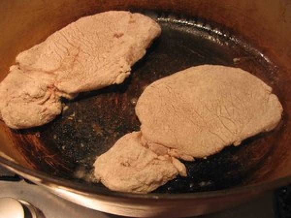 Côtes de porc aux pommes et au cidre en cocotte - Préparation etape 3