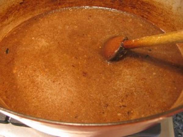 Côtes de porc aux pommes et au cidre en cocotte - Préparation etape 5