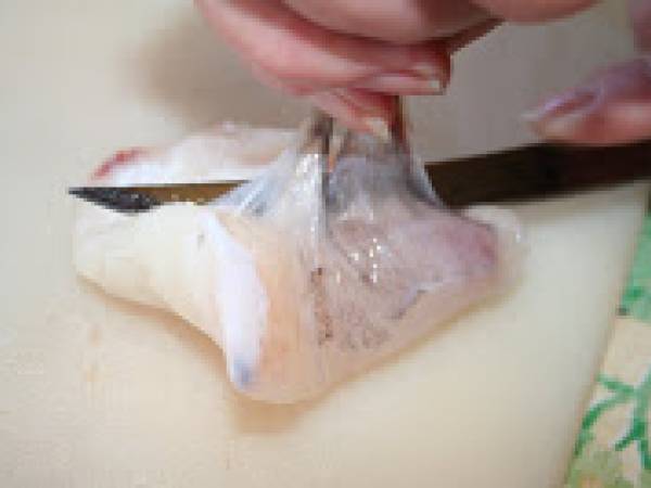 JOUES DE LOTTE AU VIN JAUNE ET MORILLES - Préparation etape 2