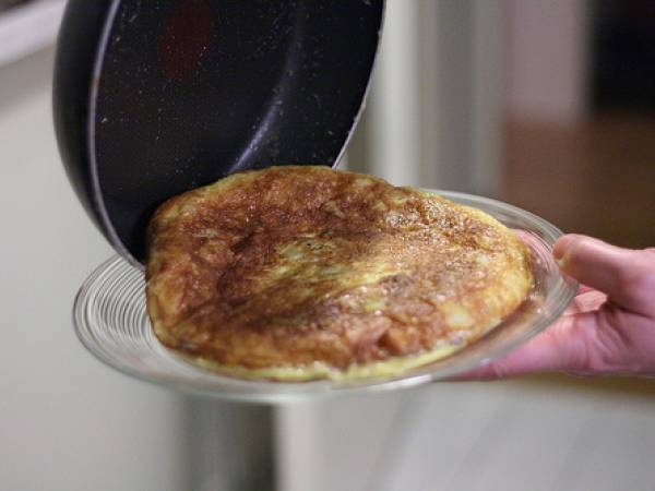 La Tortilla de patatas étape par étape & en images - Préparation etape 7