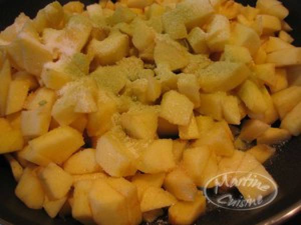 Crumble aux pommes au thé matcha - Préparation etape 1