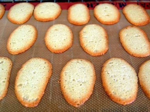Langues de chat maison : délicieuses et tellement simples ! - Préparation etape 6