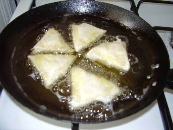 Samsa melha, briquettes salées - Préparation etape 7