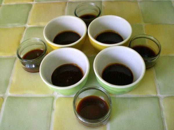 CREME AUX OEUFS SUR SON LIT DE CARAMEL AU BEURRE SALE - Préparation etape 3