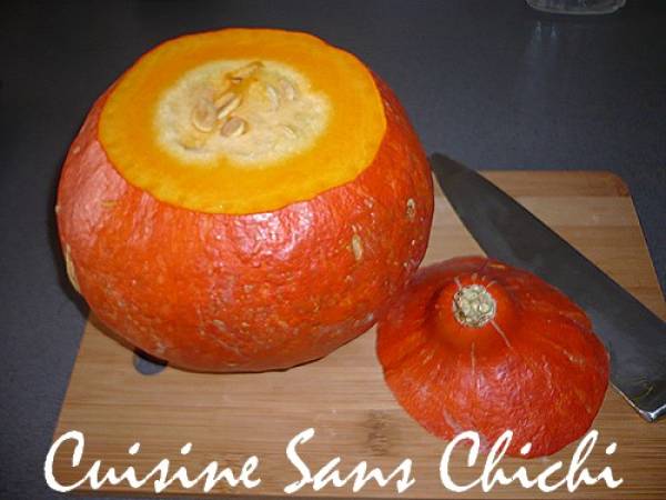 Potage de potimarron en soupière et ses petits croûtons - Préparation etape 3