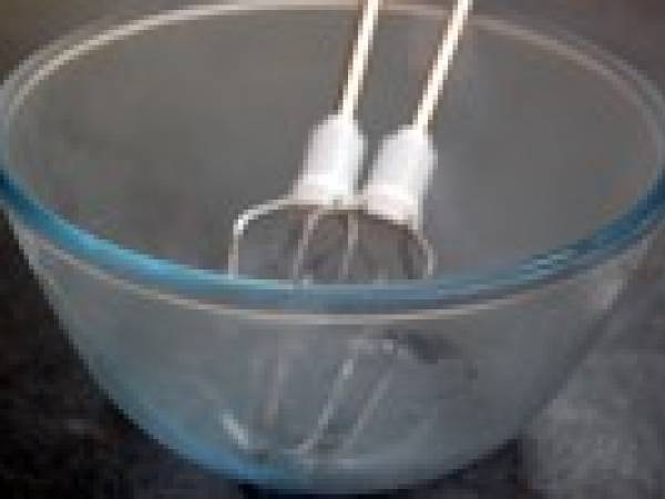 Petits pots de chantilly... à la groseille ! - Préparation etape 1